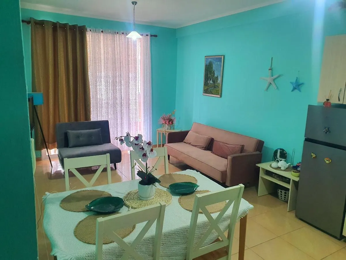 M&G Apartamentioniansarandasea 0*, ساراندا
